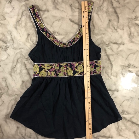 NWT Free People Navy Tank With Floral Accents Sz 2 - Picture 2 of 8